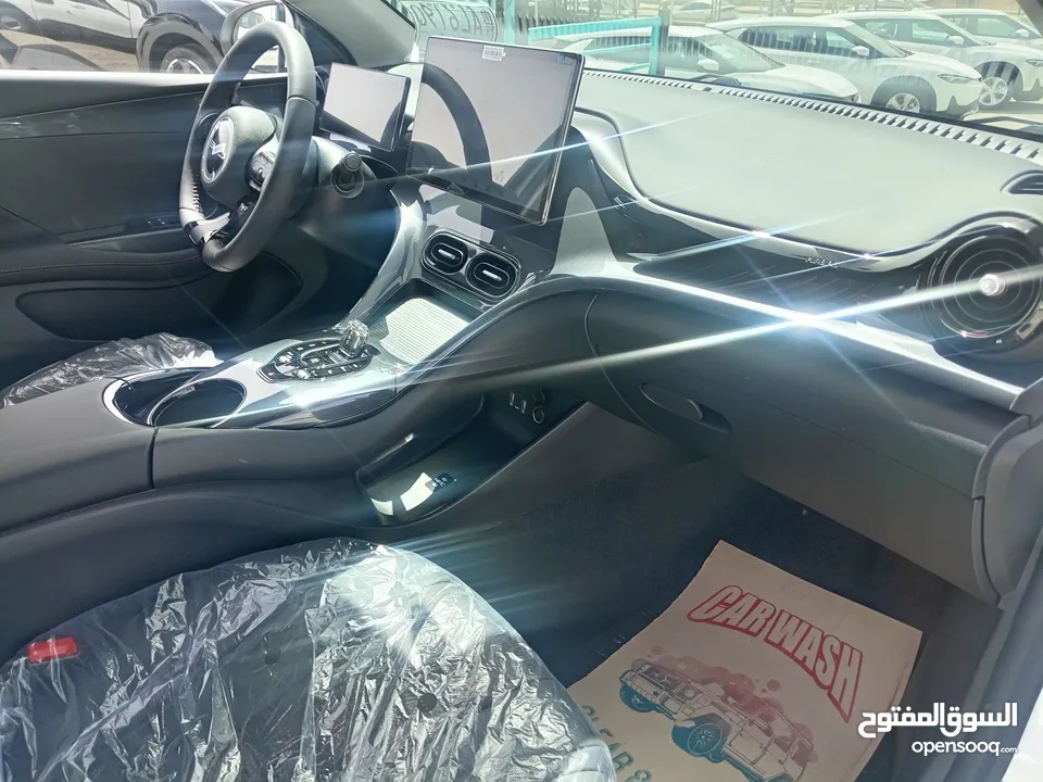 بي واي دي  ( Luxury) E2 مع كفاله تسليم مفتاح 2023 عداد زيرو