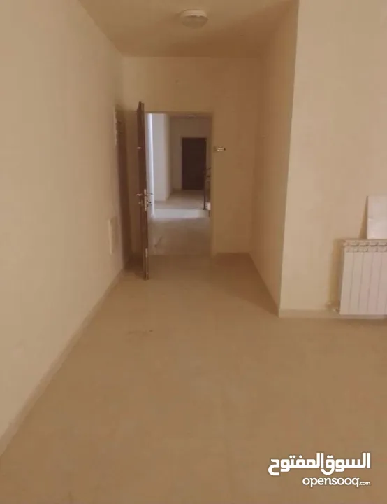 للبيع شقه في مدينه روابي من اجمل المناطق في روابي