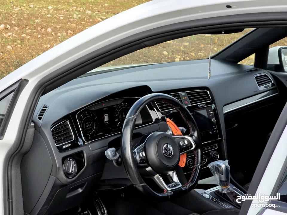 جولف GTI  2019 فل الفل سياره شبابيه
