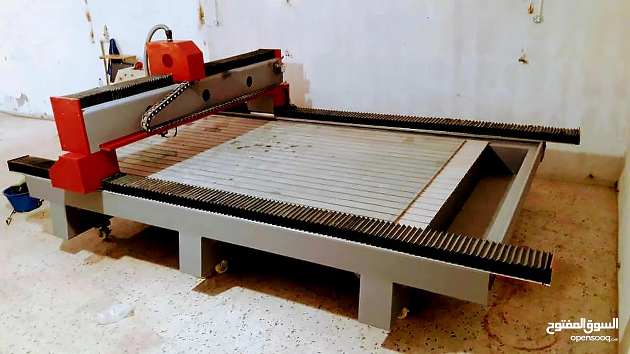 ماكينة CNC مواصفات إيطالية