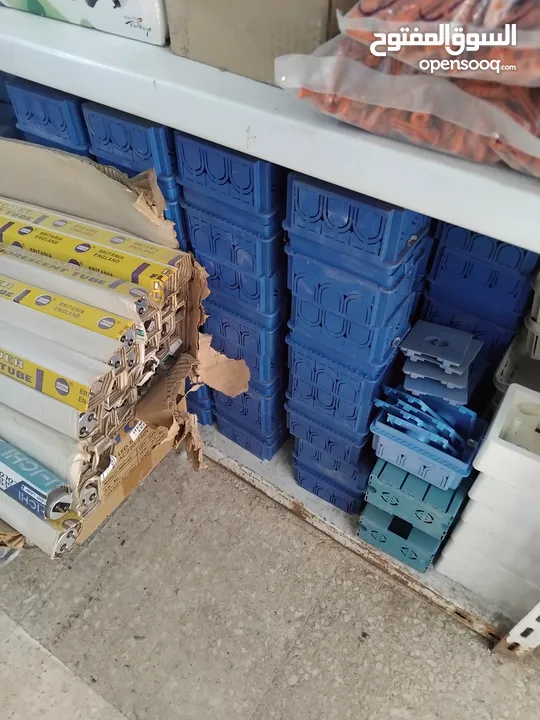 بضاعة محل كهرباء 1 فاز للبيع بالكامل وأقل من سعر الجمله
