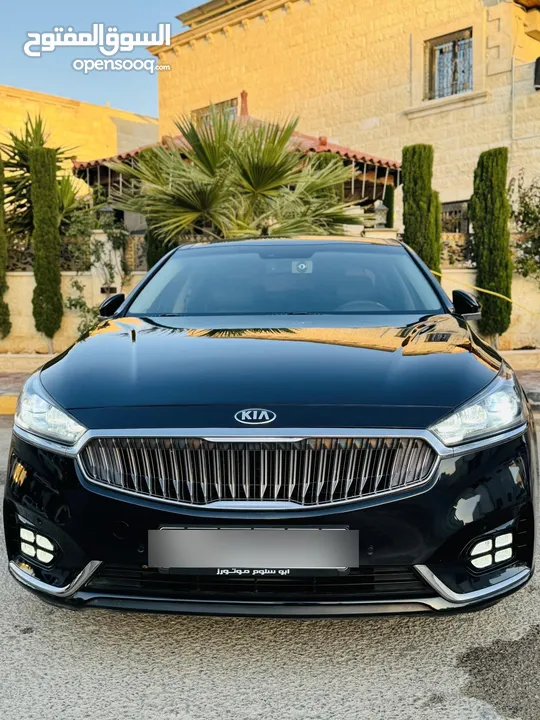 Kia 7 kadenza مستعمل بحالة الوكاة فلل الفلل كامل اضافات  4 جيد قصعات امامية على الجوانب