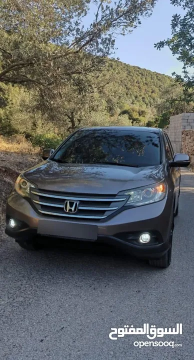 هوندا جيب CR-V فل كامل وفحص كامل 3 جيد وقصعه