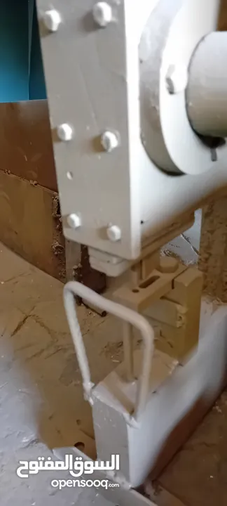 ملابس المنيوم