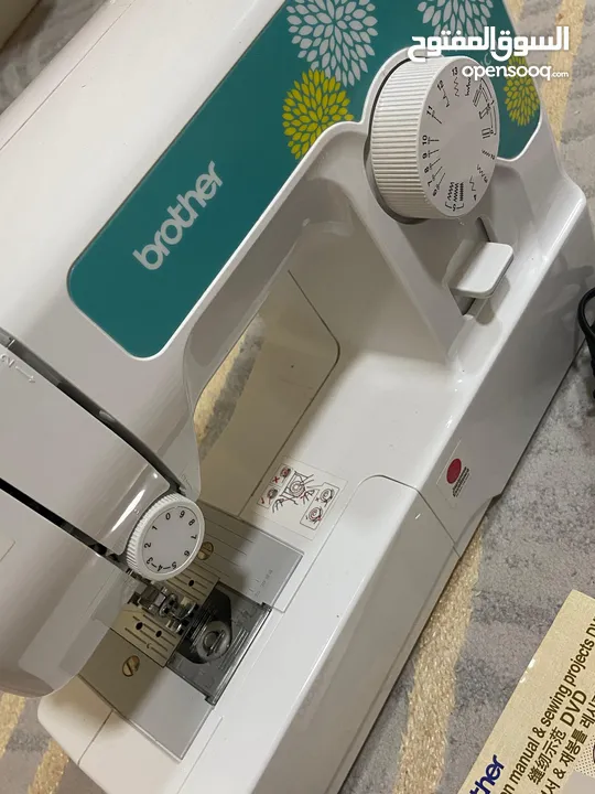 مكينة خياطة brother JC14 للبيع شبة جديدة    Brother JC14 sewing machine for  sale, almost new