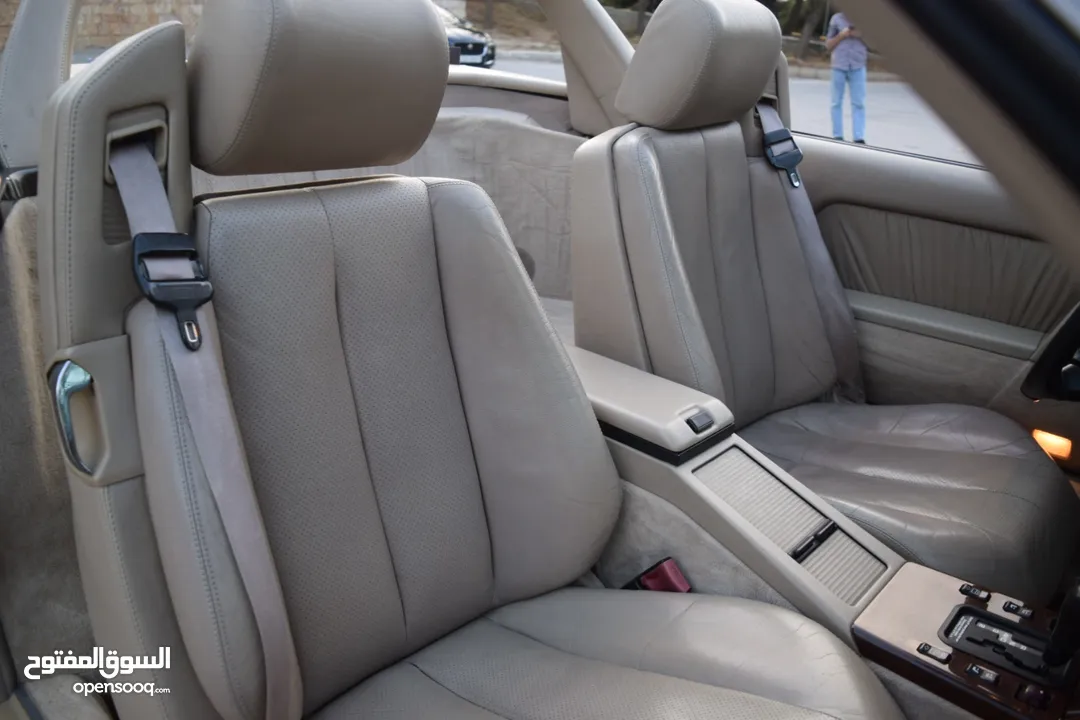 Mercedes SL320 1995 بحالة الوكالة