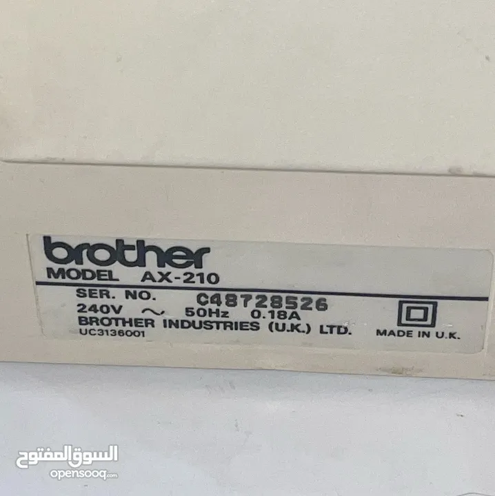 3 آلات طابعة يدوية وواحدة كهرباء . الاسعار والتفاصيل في الوصف.