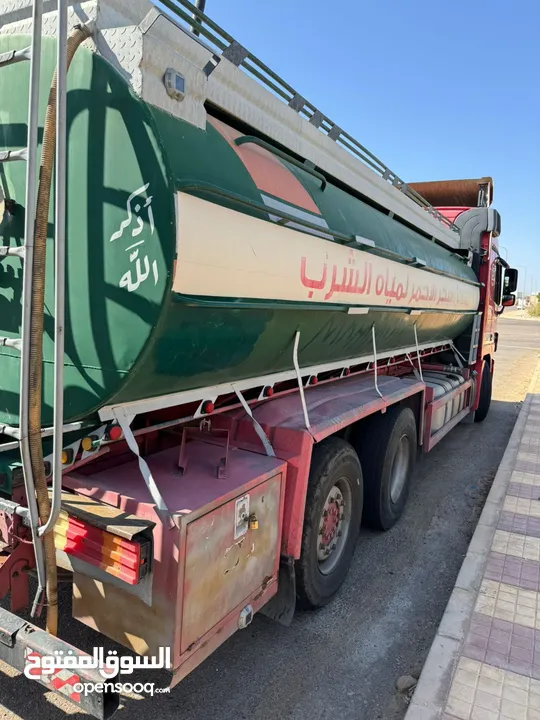 تنك مياه للبيع مرسيدس