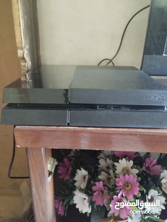 بلستيشن فور  فات بحالت الوكالى مع سدي Gta و سدي فيفه 18 و17 وسدي فولت فور