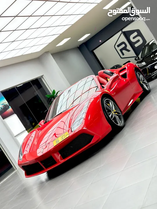 فيراري 488 spider موديل 2016 V8 661HP وكالة عمان تحت الضمان وسيرفس وكالة