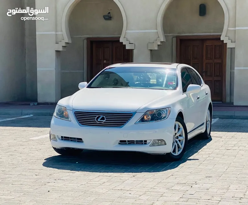 لكزس LS 460 موديل 2008 بحالة ممتازة جدا