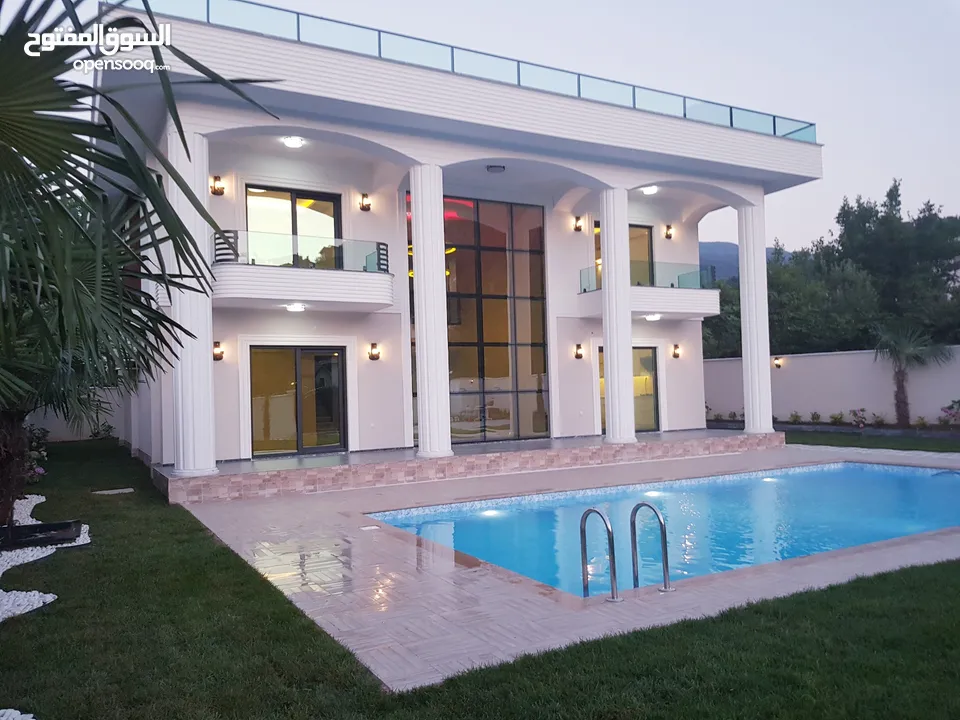 New Villa Sapanca  فيلا جديدة ملكية بإطلالة جميلة مع مسبح مستقيل خاص