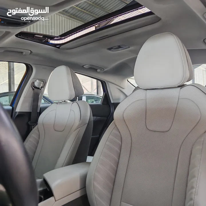 2022 HYNDAI ELANTRA HYBRID LIMITED وارد امريكي