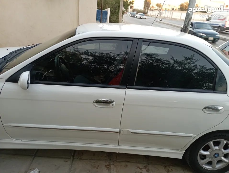 كيا سبكترا موديل 2000  للبيع