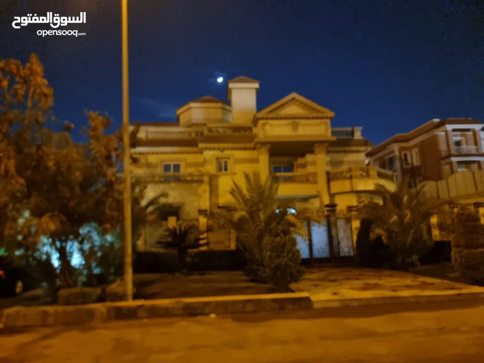 قصر للبيع في ارقي احياء زايد منطقه القصور والفيلات