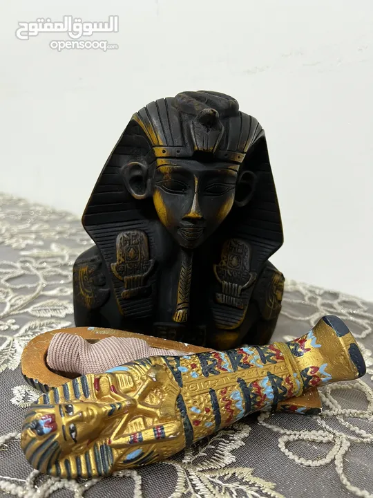 تحف أثرية  من مصر
