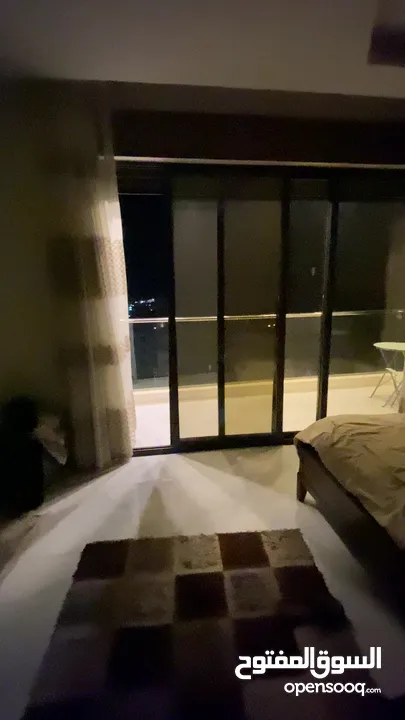 شقة مميزة للبيع   تشطيب سوبر ديلوكس  موقع استراتيجي مساحة الشقة 161 عمر البناء 3 سنوات