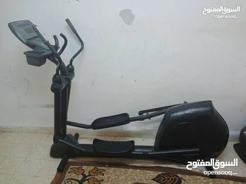 جهاز كروس الغزال لايف فتنس امريكي اصلي للبيع او للبدل مناسب لجميع الاعمار