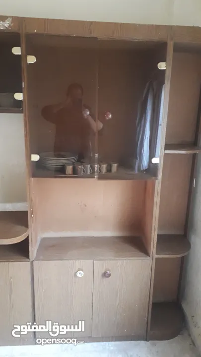 خزانه ((نملية )) للبيع