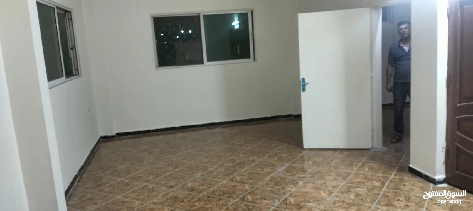 بيت للايجار يصلح للعرسان