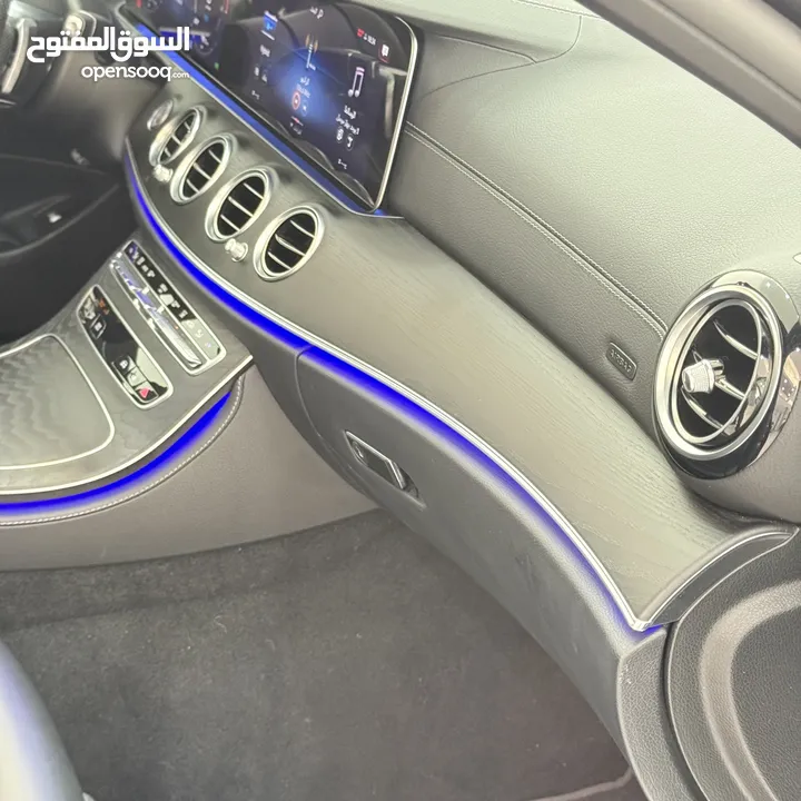 مرسيدس بينز E300e AMG 2 وارد الماني نخب اول فل اضافات فحص شركة سعر مميز