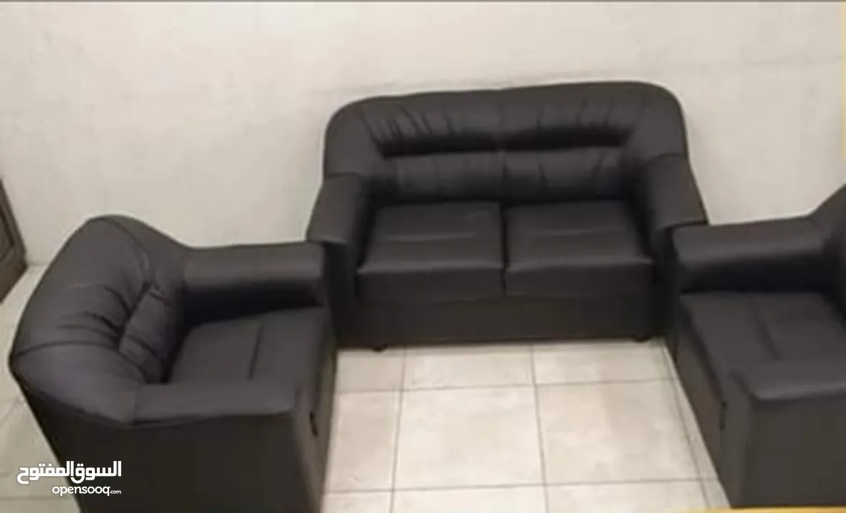 كرسي انتظار ثلاثي معدني
