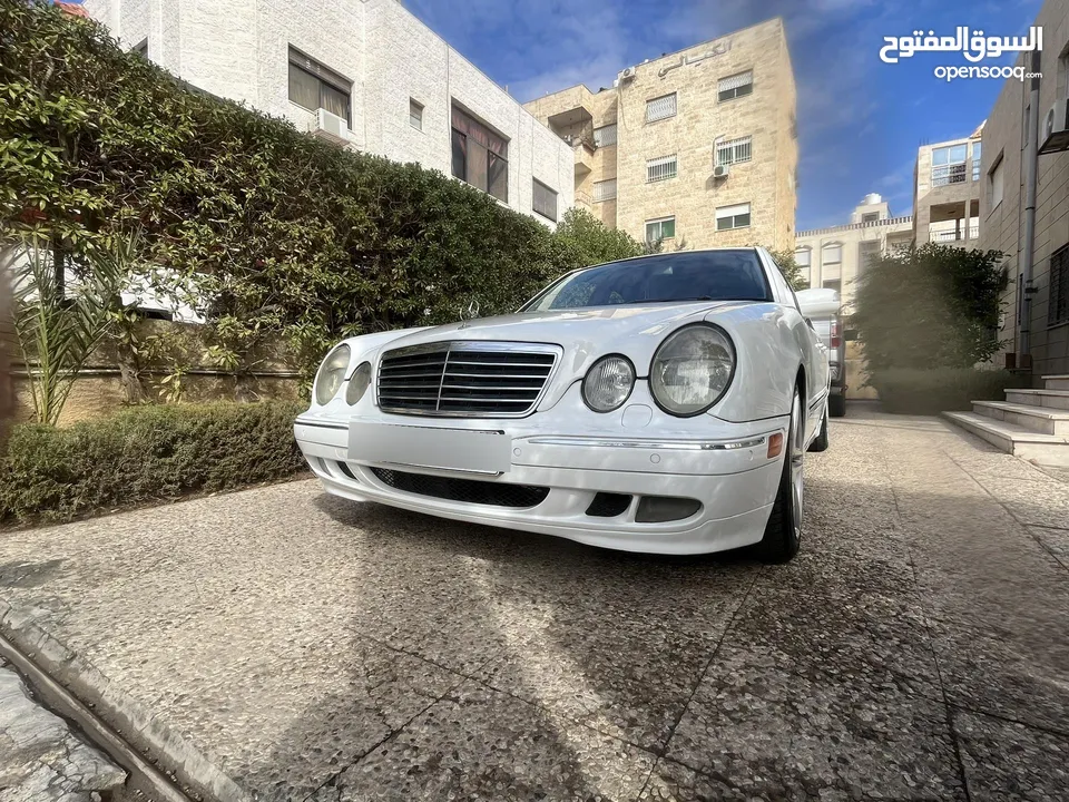 مرسيدس  E200KOMPRESSOR AVANTGARD