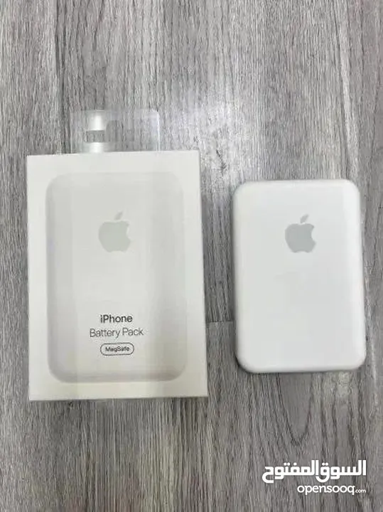 أقوى عرض على باور بانك MagSafe الأصلي!  مع لوغو آيفون  وشحن لاسلكي مضمون!5000mAh قوة وثب