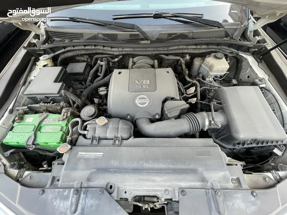 nissan petrol v8 2013