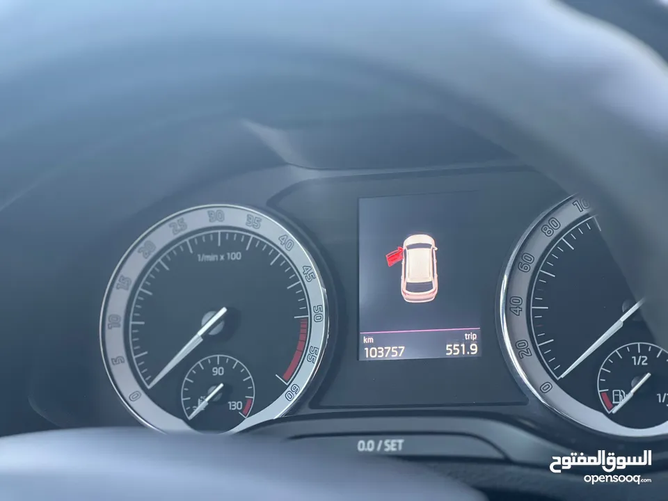 سكودا كاروك مطور2000 دفع رباعي 4×4 عداد قليل اصل شركة