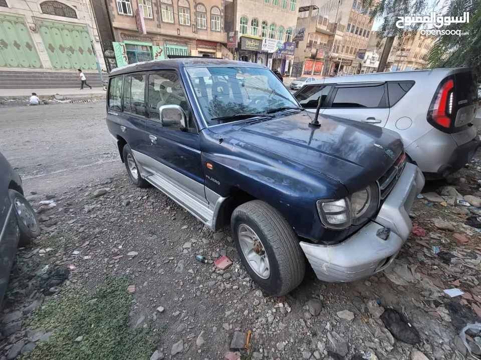 عرطه وبيعه مستعجله صاحبها محتاج باجيرو مديل 99بترول جيرعادي دبل تربتك بضاعه على الفحص ب 900 الف ريال