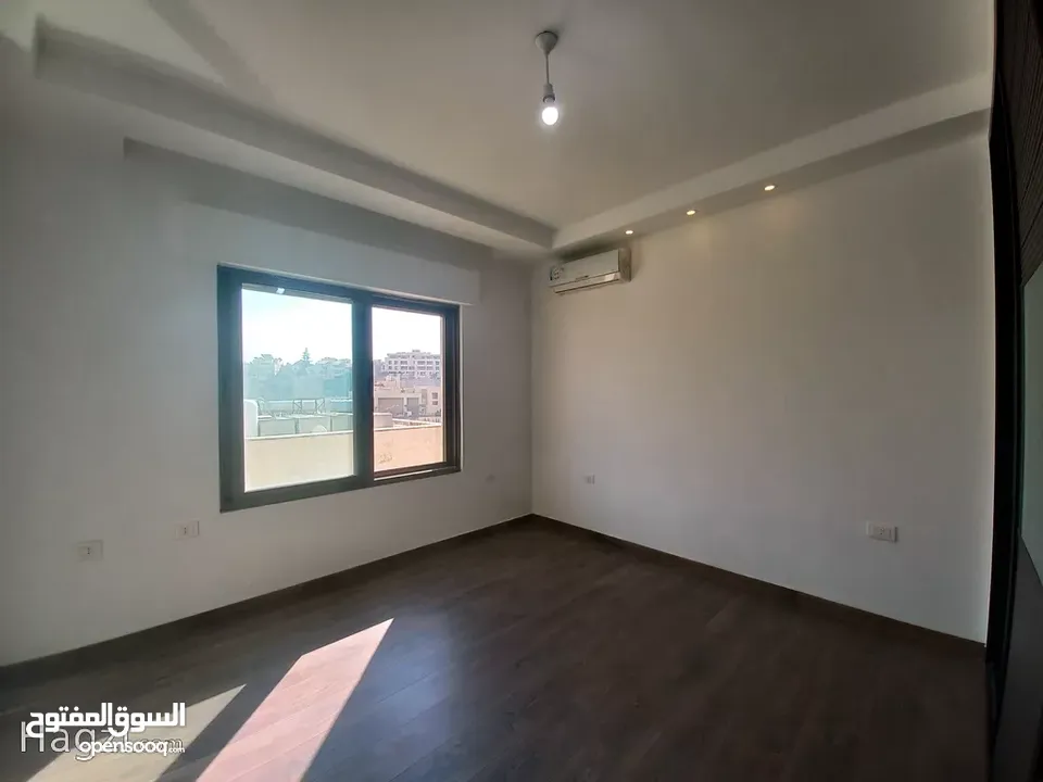 شقة غير مفروشة للإيجار 250م2 ( Property 18390 ) سنوي فقط