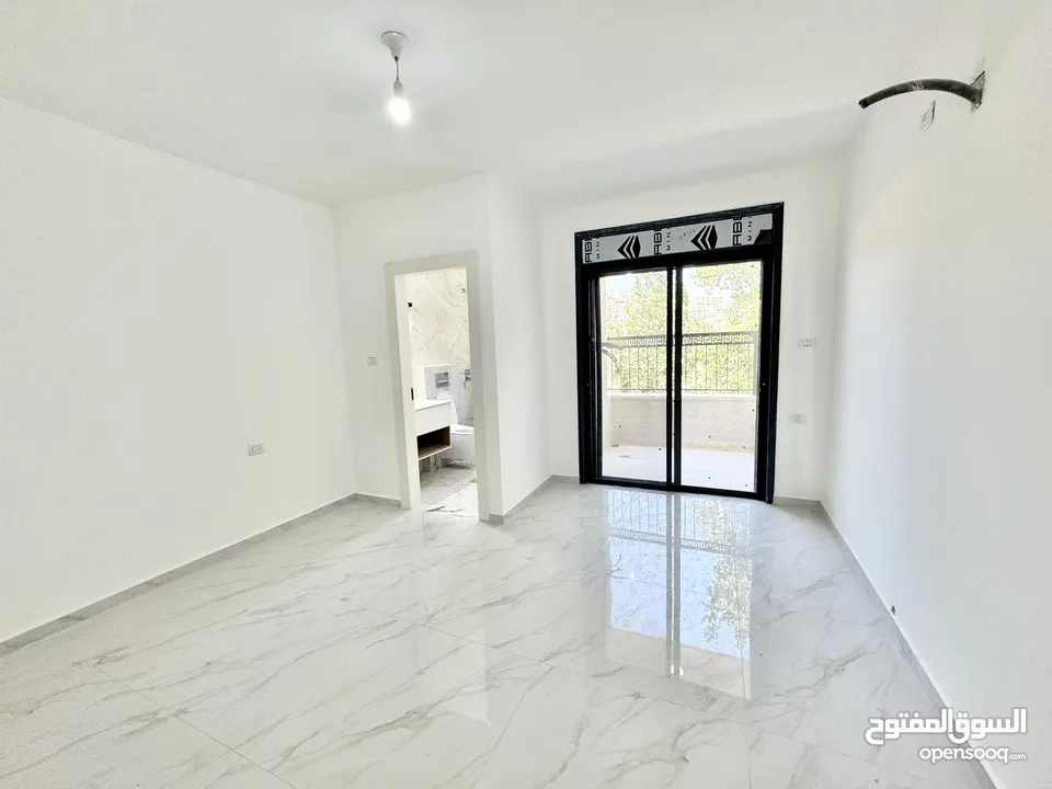 شقة جديدة 125 الف