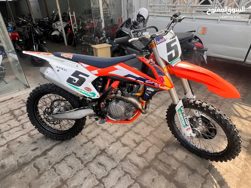 KTM 450 2015 Redbull Factory racing garaphic