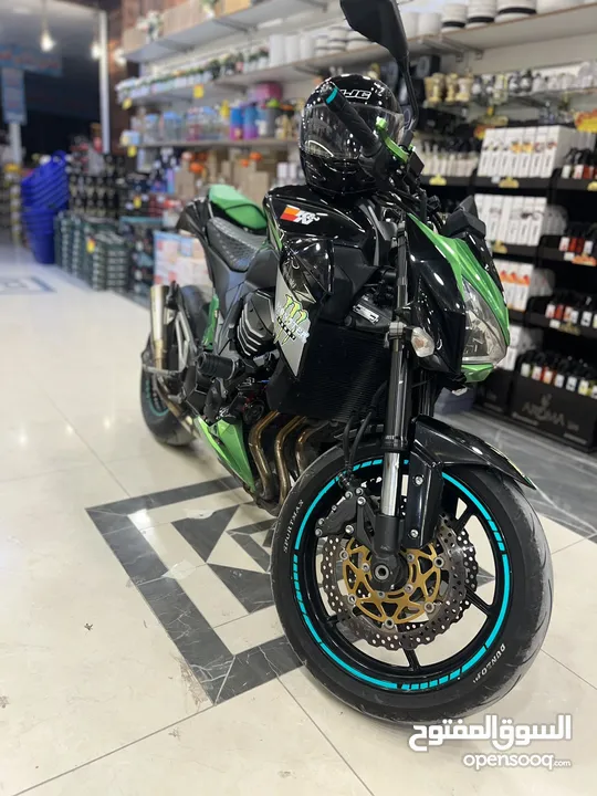 Kawasaki Z800 كاوازاكي