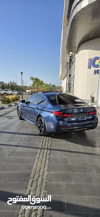 bmw 530e xdrive  Black Edition