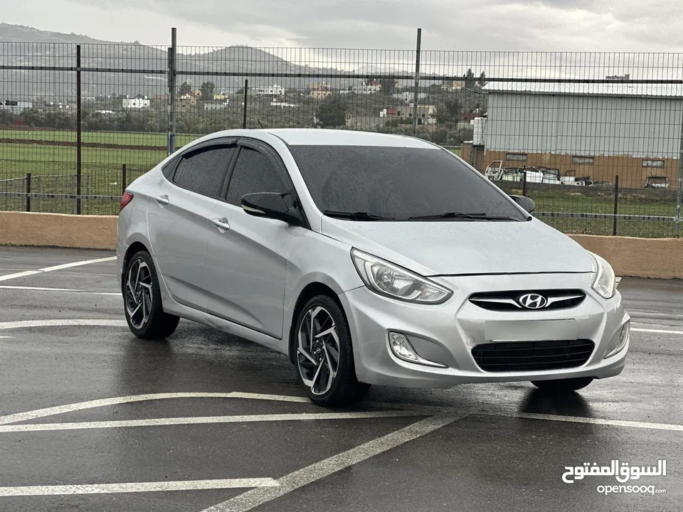 هونداي اكسنت بنزين 2016