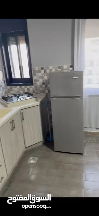 لستوديو بحالة ممتازة مع االمالك مباشره