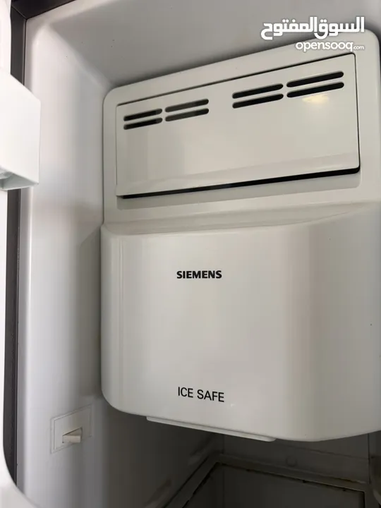 سيمنز ثلاجة door to door 600 litre with cooler and small door