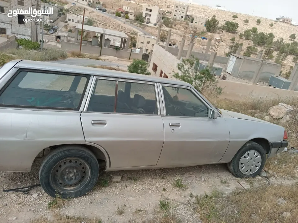 ميتسوبيشي جلانت 1977