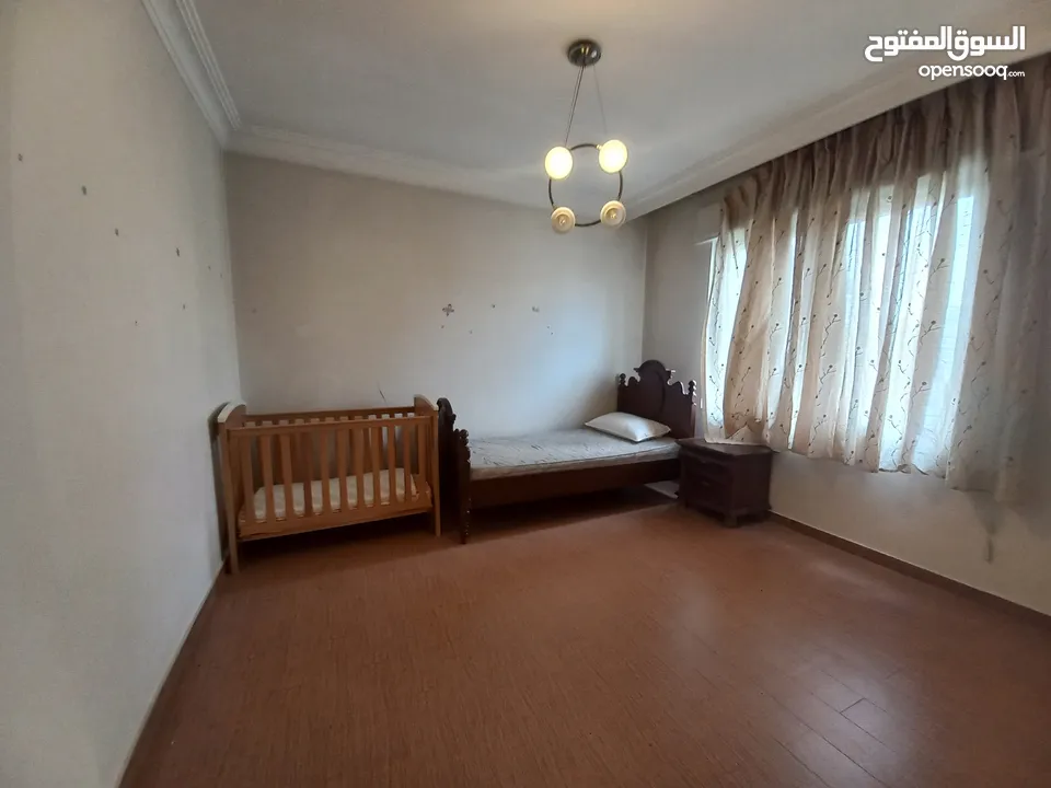 شقة مفروشة للإيجار 200م2 ( Property 15799 )-175072921
