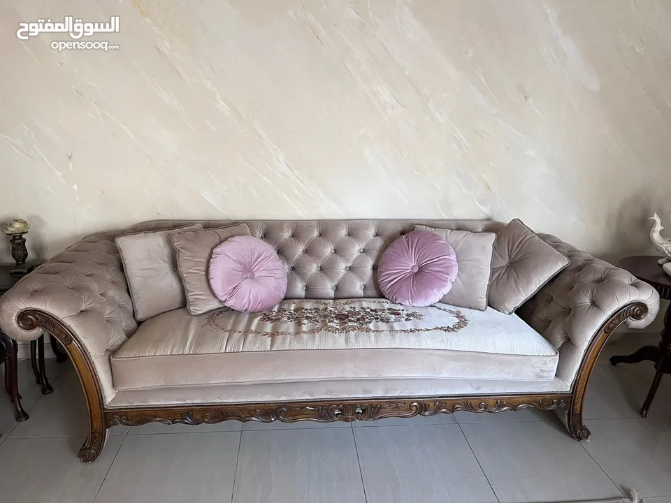 اثاث غرفة ضيوف للبيع
