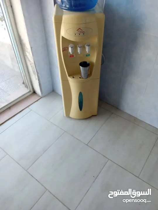 كولر ماء مستعمل