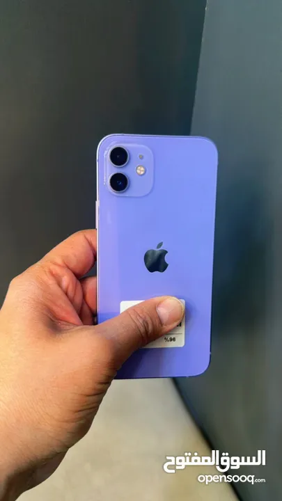 iPhone 12 64 GB  البطاريات من 88-93 مكفول اسبوعين