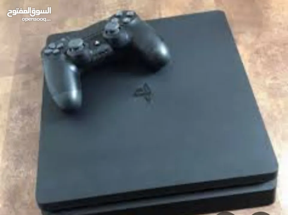 بلاي ستيشن 4سلم 500 جيجا مع جميع اغراضه  بحال الوكاله