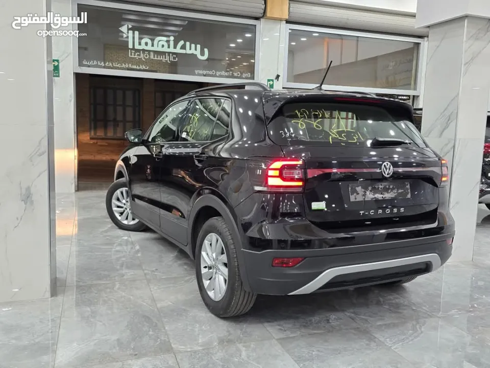 فولكسفاجن  T CROSS