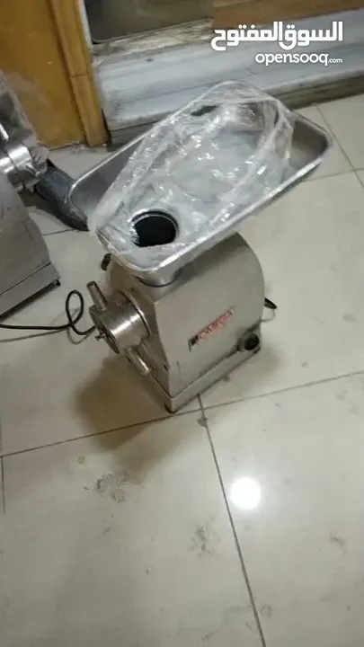 ماكينه لحمه ايطالي اوميغا