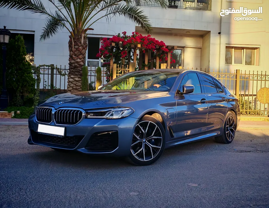 BMW 530e Kit M لا تحتاج الي نوع من الصيانه