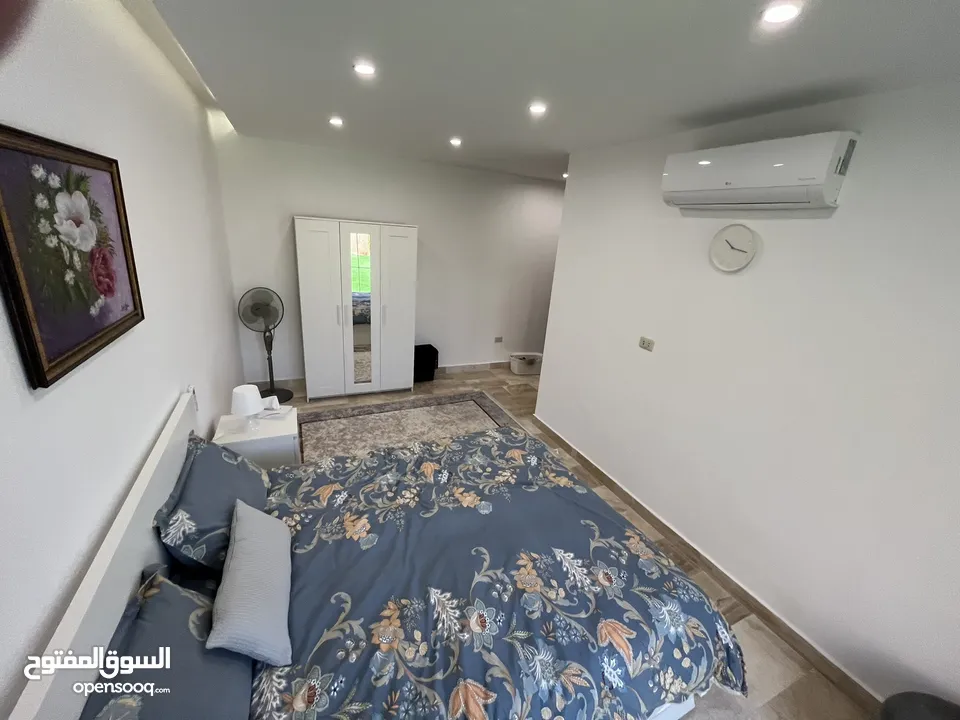شاليه للايجار من اكبر شاليهات كامباوند giving