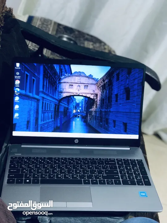 لاب توب hp بحالت الجديد استخدام طالبه اقرء الوصف